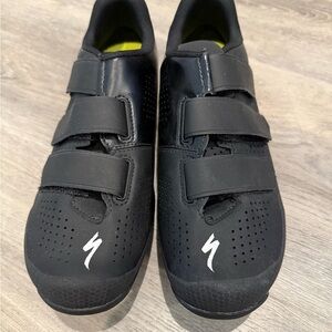 Women's Black Cycling Shoes size 9